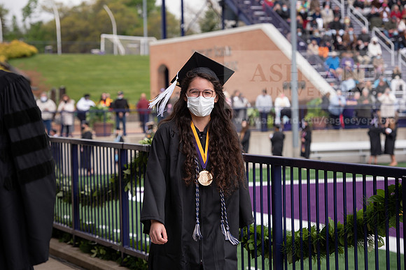 155SPGradUGGraduates0521TRDSC_7280
