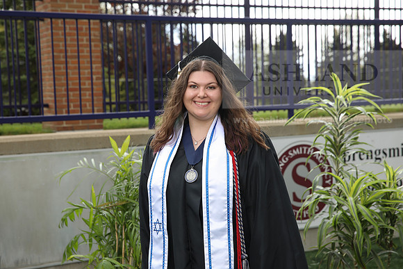 137SPGradUGGraduates0521MBIMG_0182