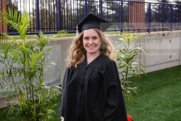 252SPGradUGGraduates0521ALW_2443