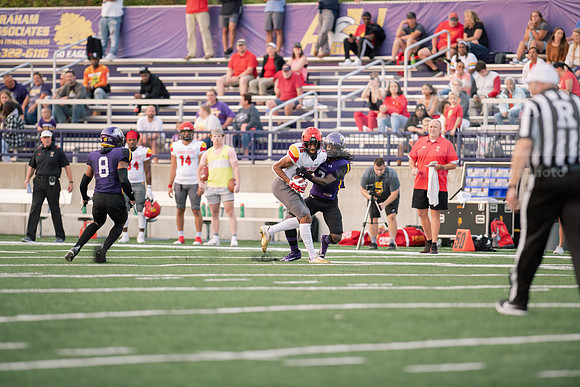 AUvsFerris100Ftball0921ALW_7532