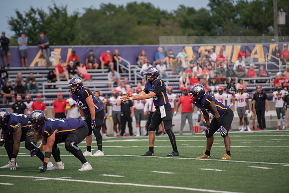 AUvsFerris100Ftball0921ALW_3717