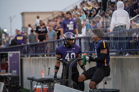 AUvsFerris100Ftball0921ALW_3693