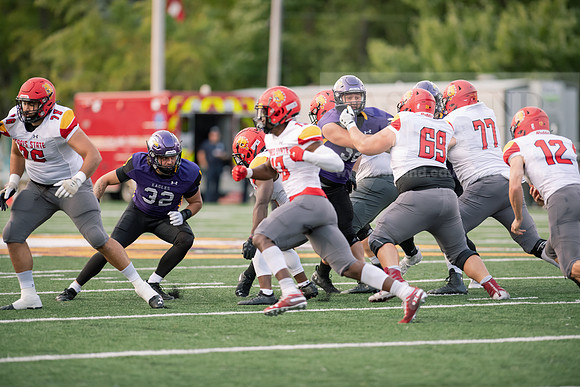 AUvsFerris100Ftball0921ALW_7519