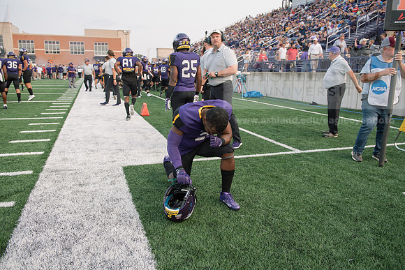 AUvsFerris100Ftball0921ALW_3617