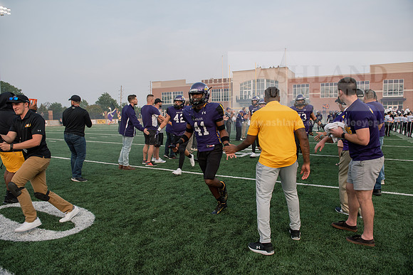 AUvsFerris100Ftball0921ALW_3597