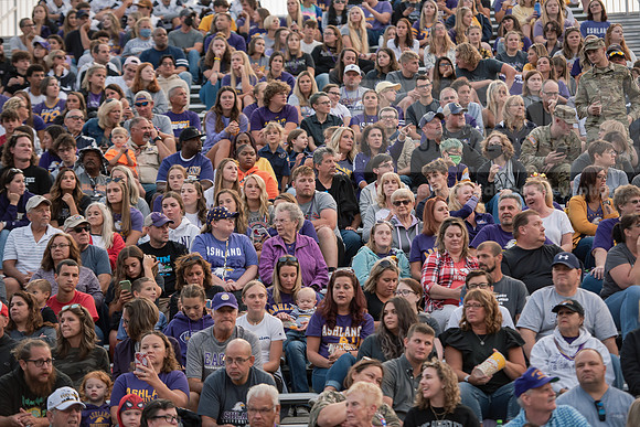 AUvsFerris100Ftball0921ALW_3632