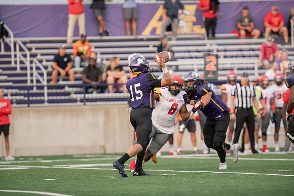 AUvsFerris100Ftball0921ALW_7491