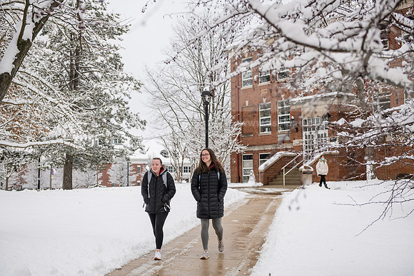 WinterCampusLife0123ALW_4013