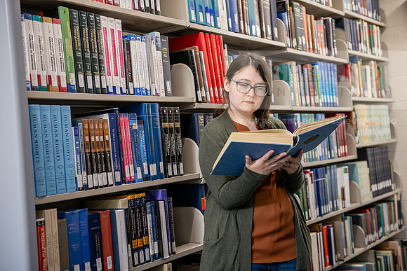 SeminaryLibrary0524AWB_0817