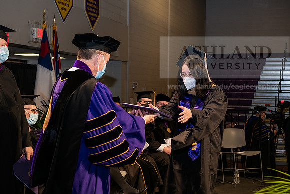 056MasterBusinessWiGrad1221ALW_6719