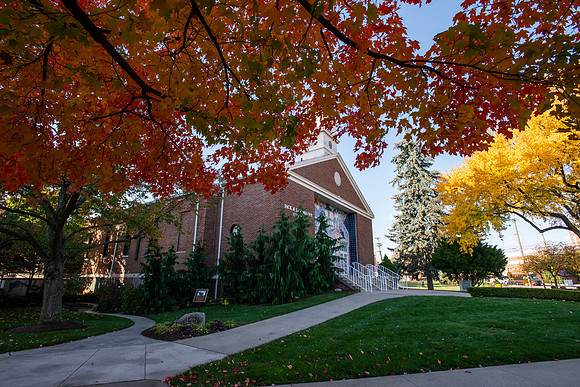 FallCampusLife1024AWB_5117