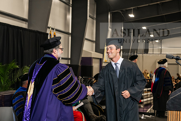 128SPGradBachelorScience0525AWB_3879