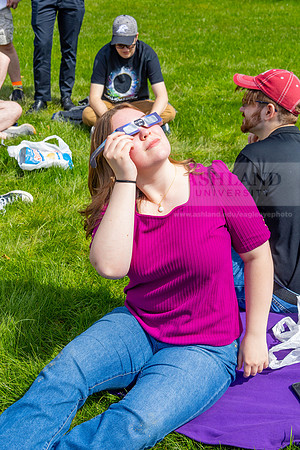 TotalSolarEclipse_0424MC_9713