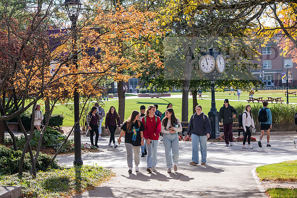 FallCampusLife1024AWB_5498
