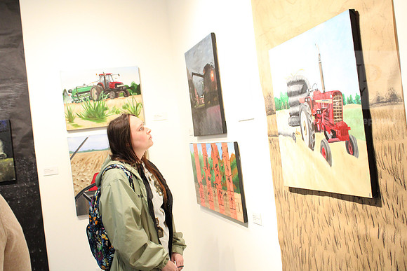 SeniorArtShow0412KN_1466