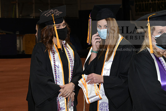 071WiGradPreCeremony1221MP7_0097
