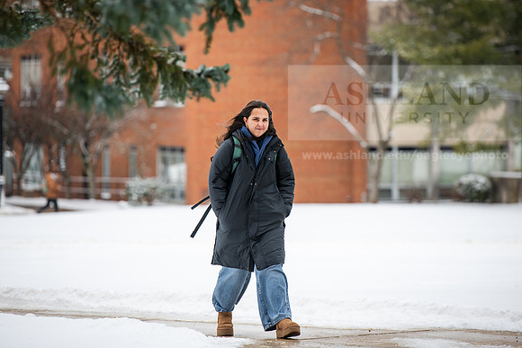StudentsReturnWinterCampus0125AWB_6310