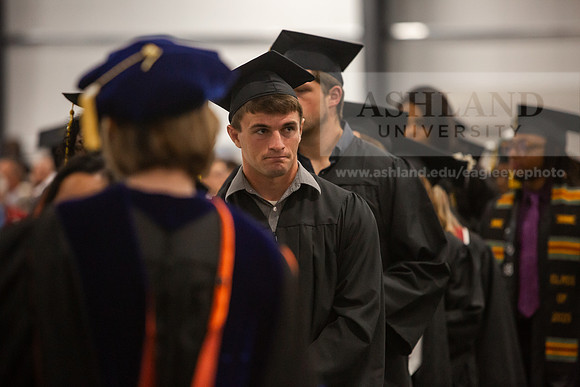 040SpGradProcessional0525JH6Q8B8148