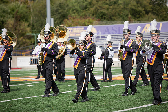 AUvsQuincyFtballBand0921ALW_4125