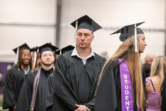 138SpGradProcessional0525AWB_2411