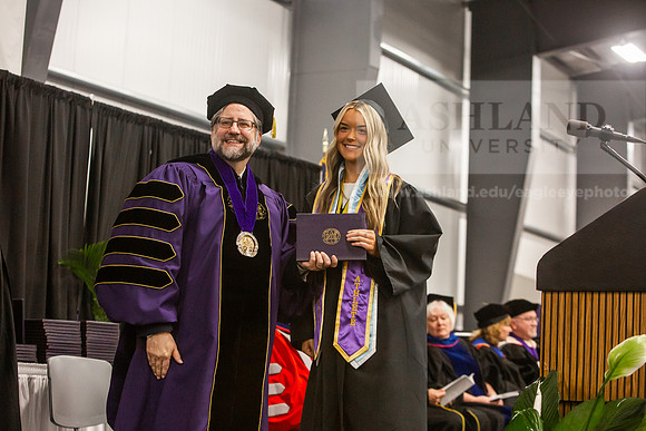 175SpGradBachelorSciEducation0525JH6Q8B9655