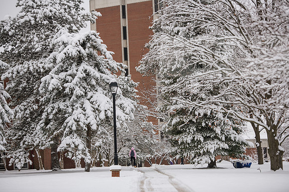 WinterCampusLife0123ALW_3666