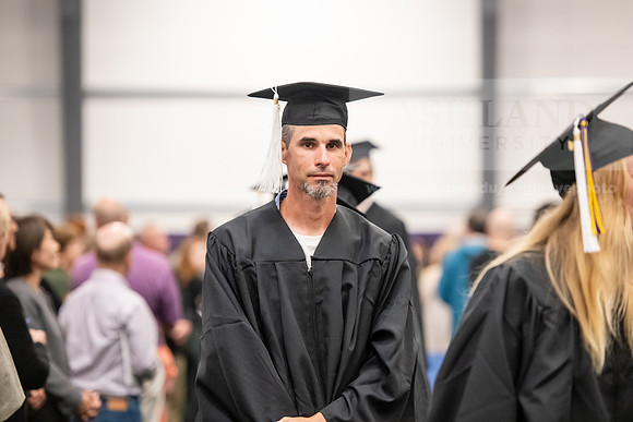 164SpGradProcessional0524AWB_8590