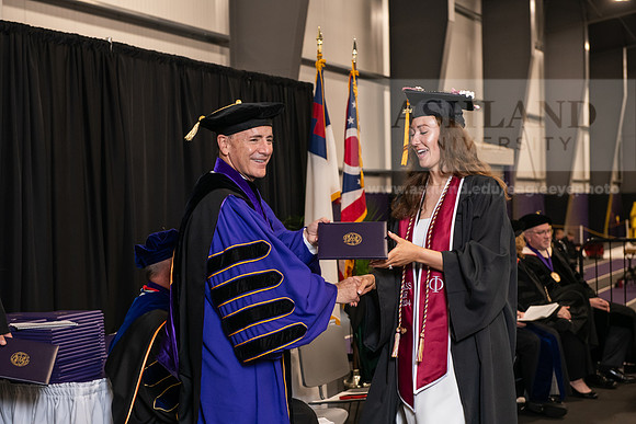 096SpGradBachelorNursing0524AWB_9771