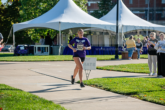 HOCO5kRunWalk1024AWB_9804