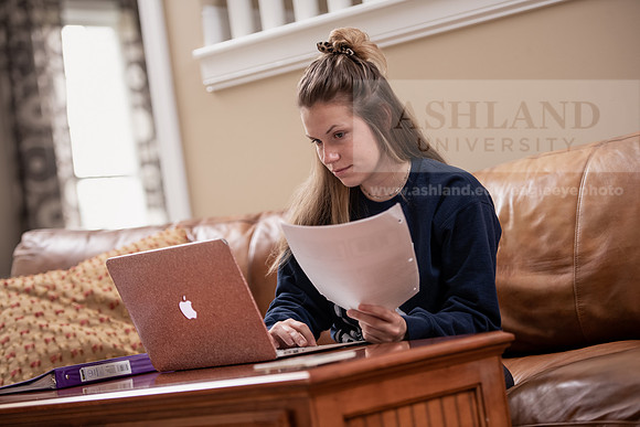 OnlineEducation0420ALW_1127