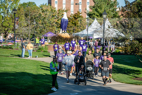 HOCO5kRunWalk1024AWB_9704