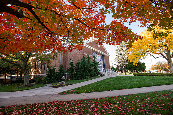 FallCampusLife1024AWB_5056