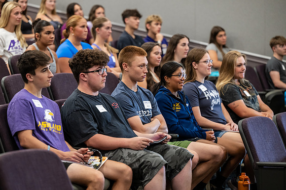 SummerOrientationNo2_0625AWB_0890
