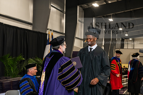 027SPGradBachelorScience0525AWB_3796