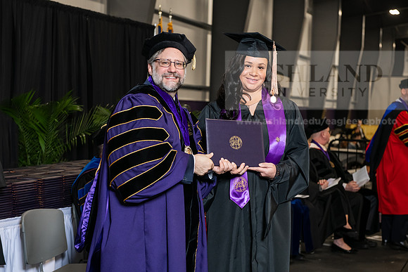 107SpGradMasterBusinessAdmin0525AWB_3126