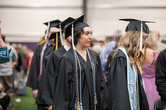 180SpGradProcessional0525AWB_2429