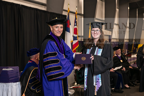 076SpGradBachelorNursing0524AWB_9757