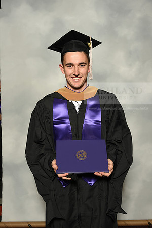 153MasterBusinessWiGrad1221MP7_0756