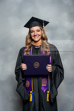 172SpGradMasterBusinessAdmin0525AU-Graduation-2025-Andrew-0470