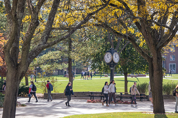 FallCampusLife1024AWB_5536