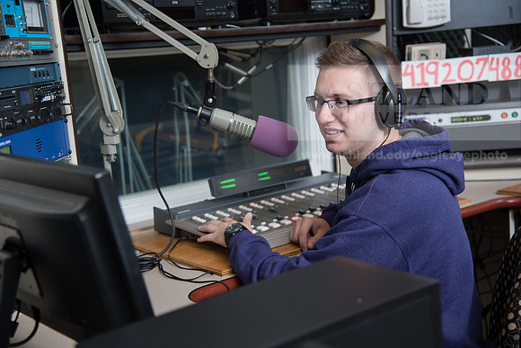 WRDLRadio0916ALW_8090