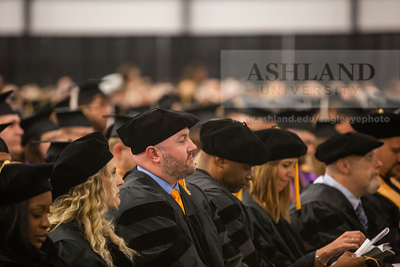 018SpGradCeremony05250525JH6Q8B8263