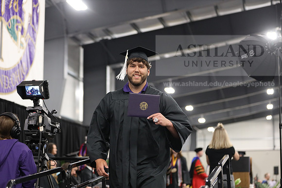 GRAD525_JK_9082