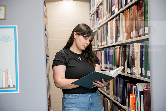 SeminaryLibrary0524AWB_0938