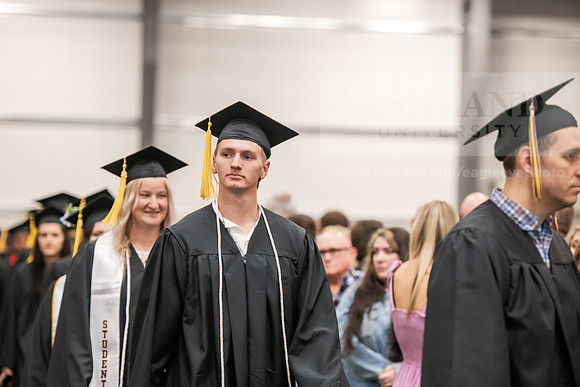 242SpGradProcessional0525AWB_2475