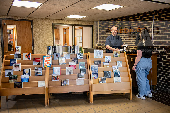 SeminaryLibrary0524AWB_0950
