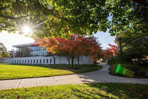 FallCampusLife1024AWB_5110