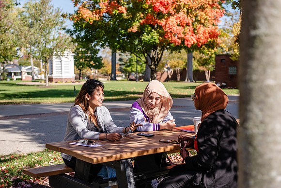 FallCampusLife1024AWB_5969