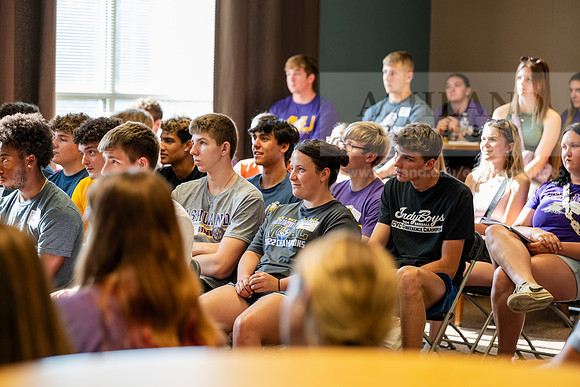 SummerOrientationNo1_0625AWB_0158