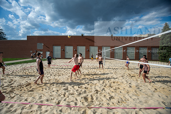 185SpringCampusLife0425AWB_0342